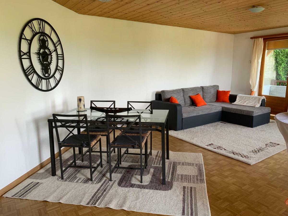Bed & Breakfast Region Murtensee Münchenwiler Exterior foto